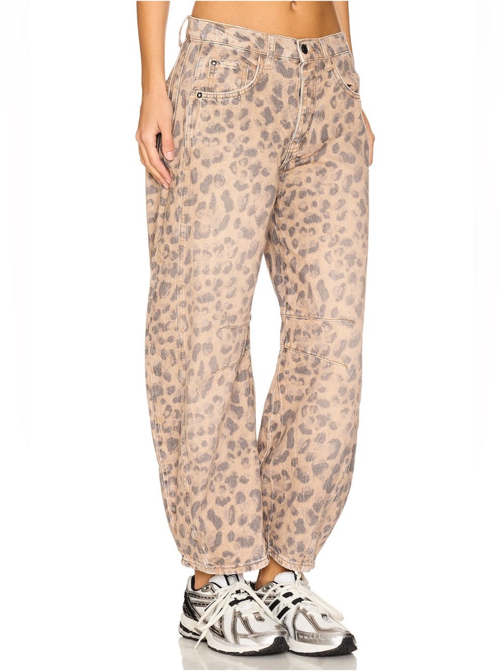 Free People We The Free Good Luck barrel jeans in a leopard print size 31 - Picture 4 of 16